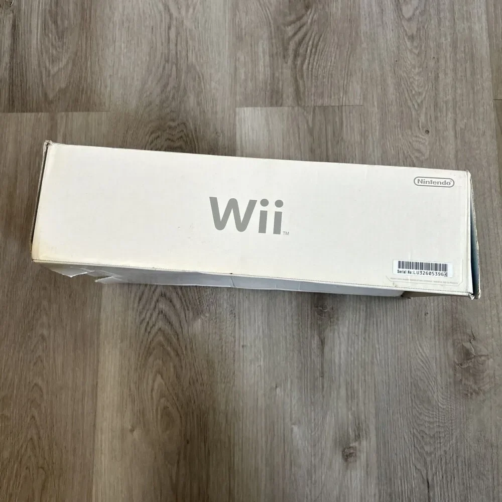 Nintendo Wii White Console Empty Box w/ Inserts BOX ONLY No Console or Tray READ